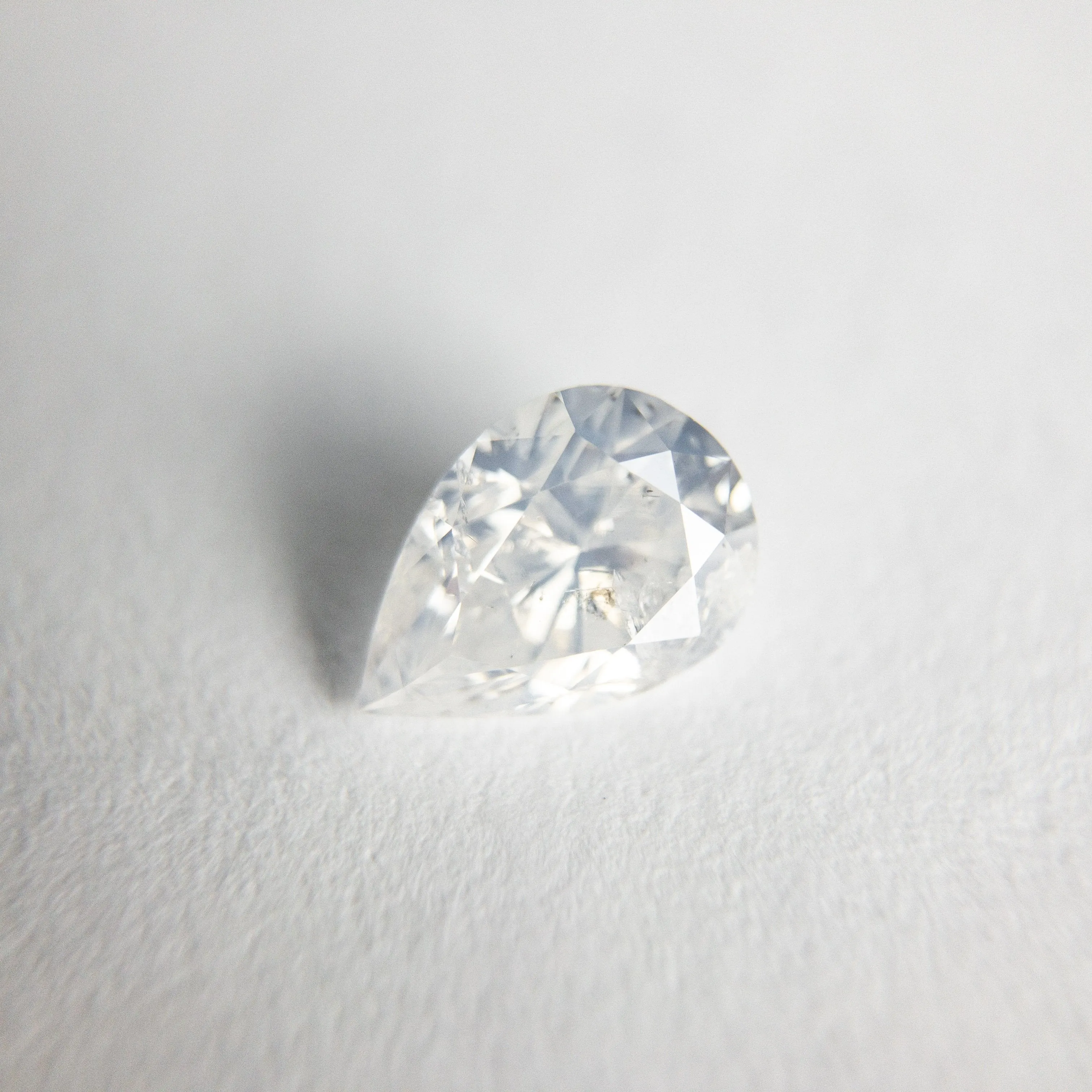 0.61ct 6.83x4.83x3.21mm Pear Brilliant 18361-05