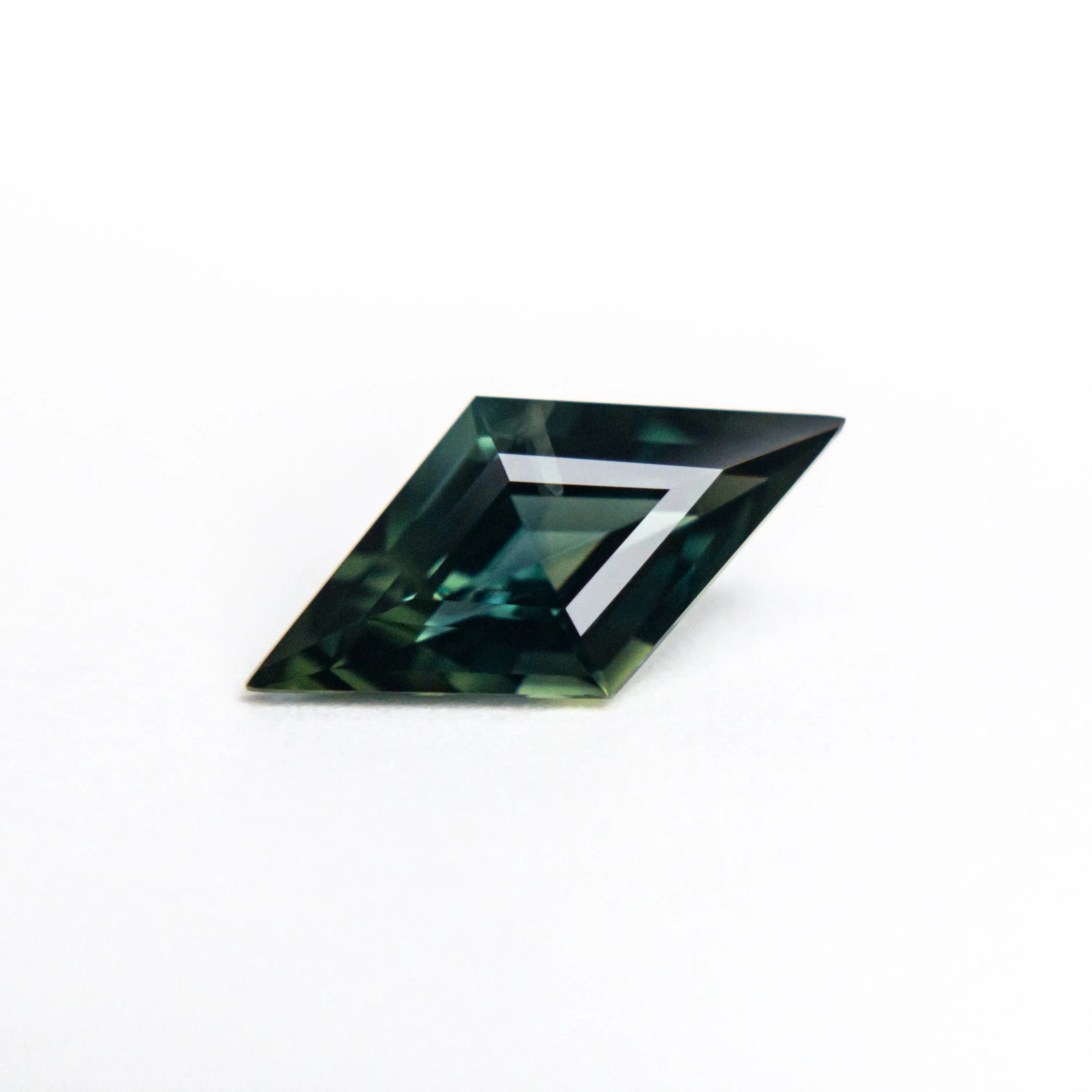 1.03ct 11.07x5.62x3.33mm Lozenge Step Cut Sapphire 22272-18 