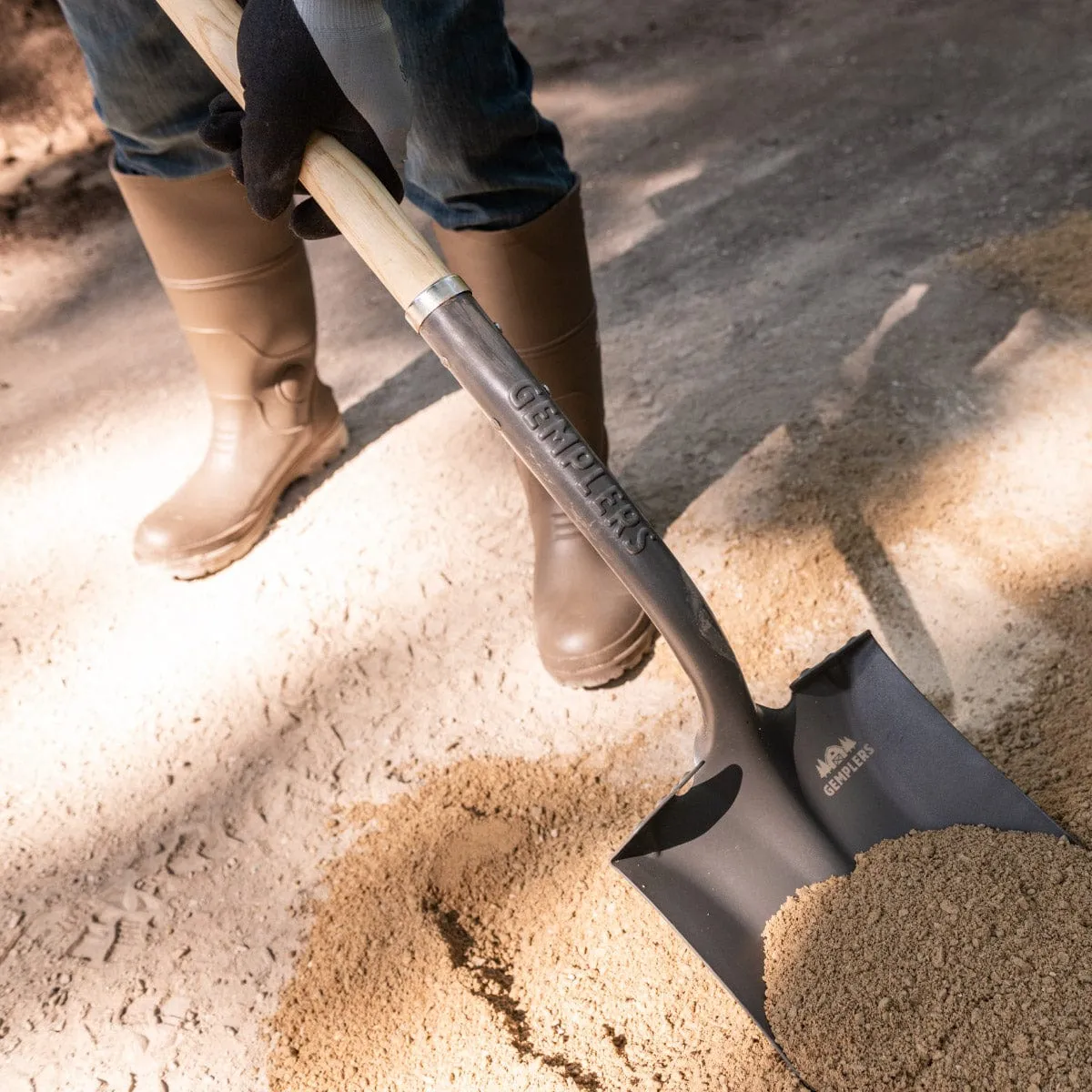 Gemplers Square Point Shovel with Wood Handle