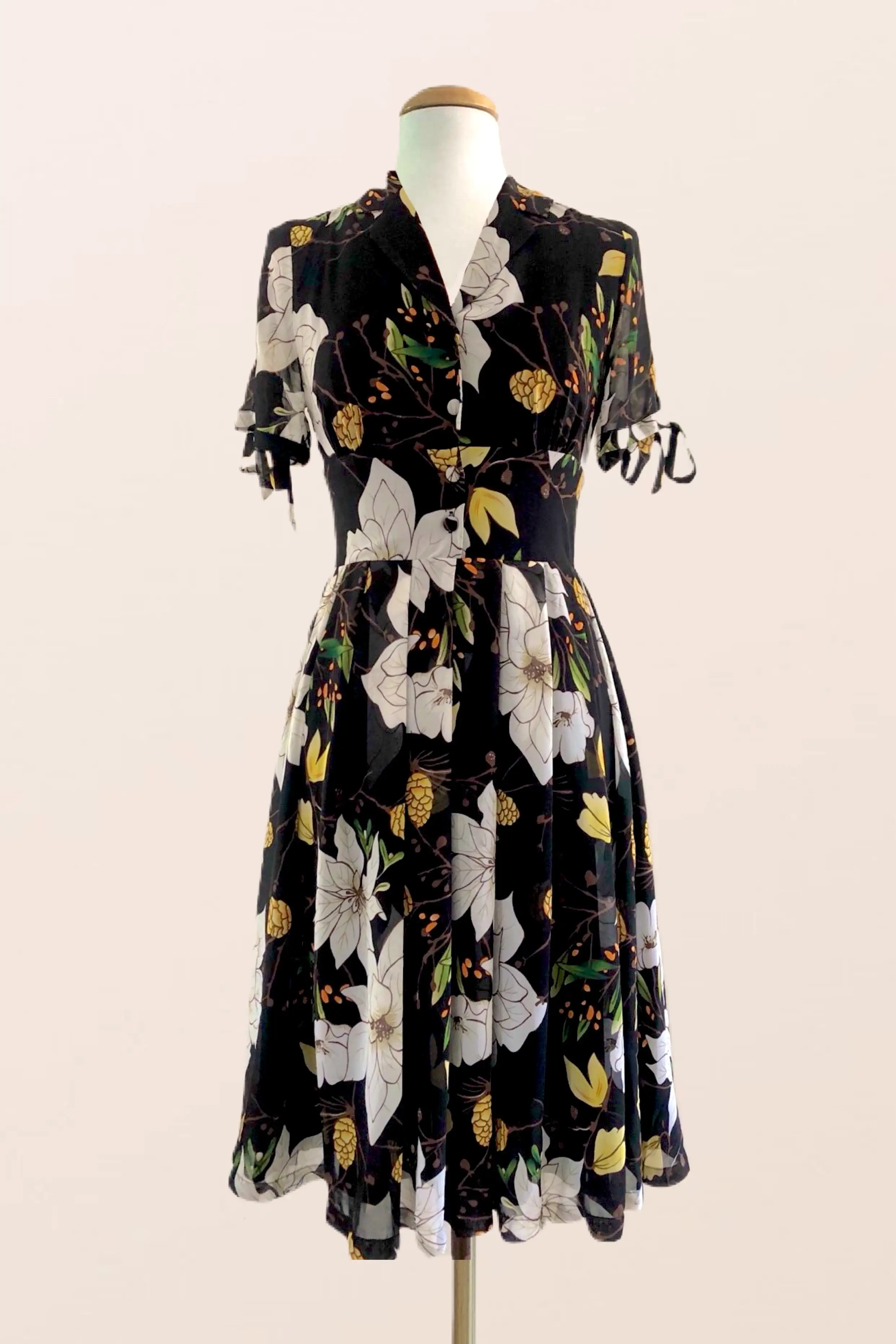 Kassandra White Lily Floral Dress