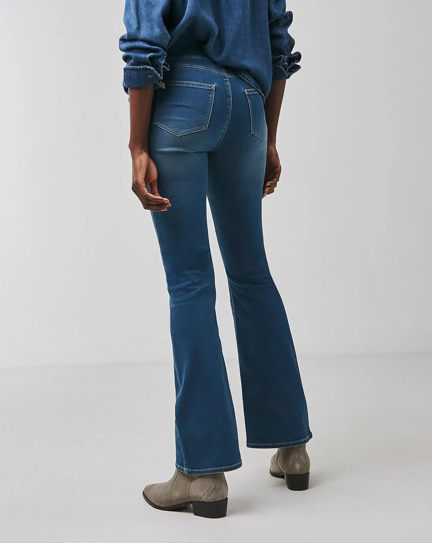 Mid Blue Stretch Bootcut Jeggings