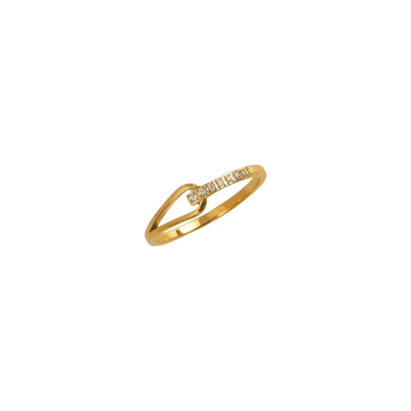 Modern Zirconia Knot Ring