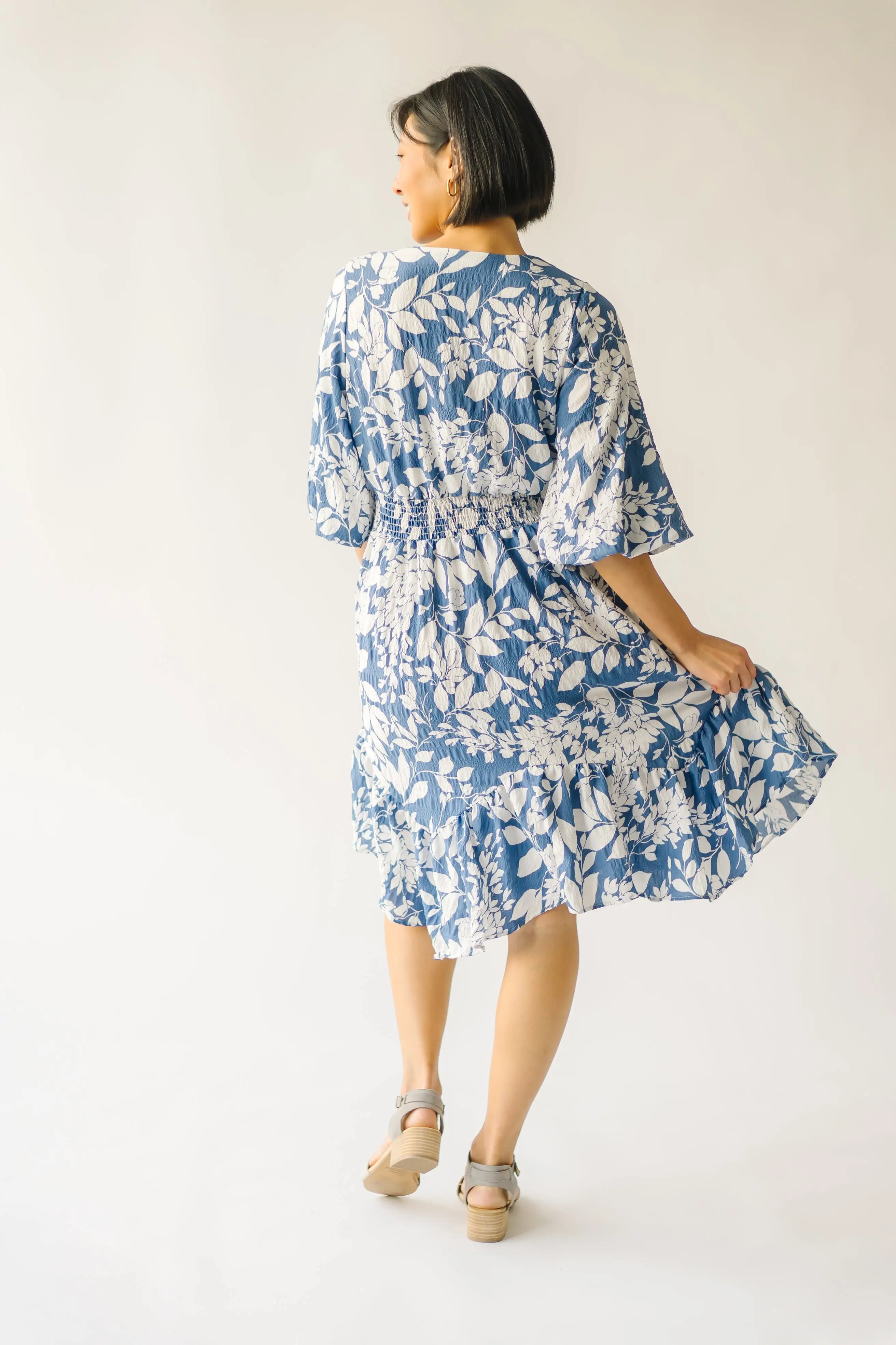 The Guzman Textured Floral Dress in Blue