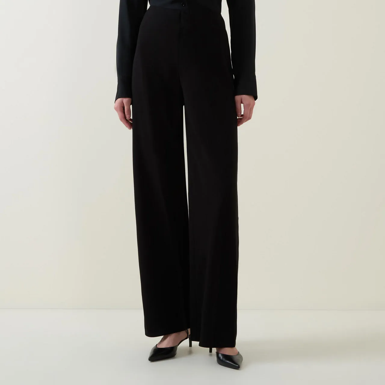 VINCE Bias High-Waisted Trousers - Black