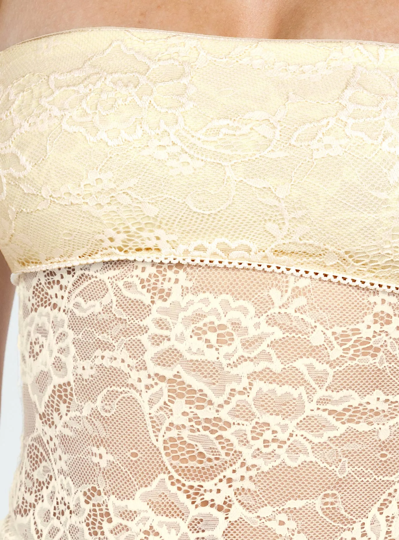 Zuleta Lace Strapless Top Cream